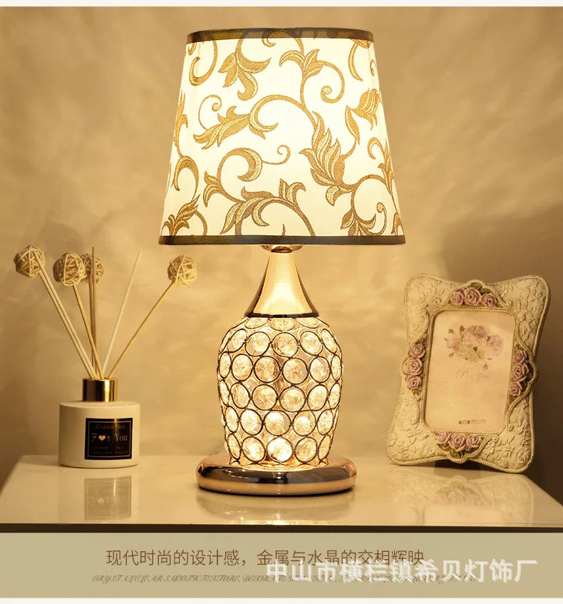 European-Style Crystal Table Lamp Ins Simple Modern Bedroom Warm Romantic Fashion Creative Decorative Bedside Lamp